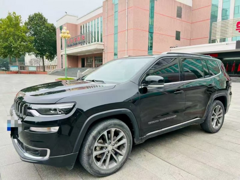 日照18年Jeep指挥官2