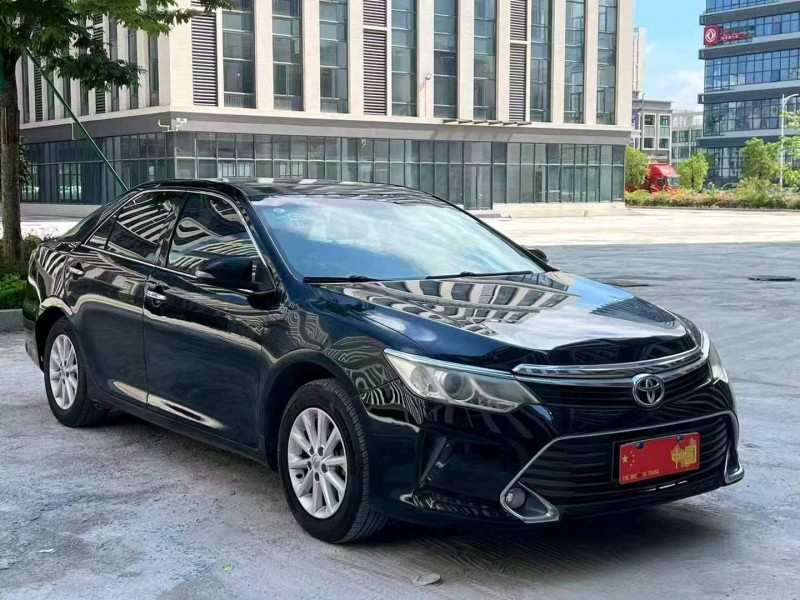 广州15年丰田凯美瑞3