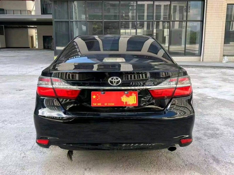 广州15年丰田凯美瑞5