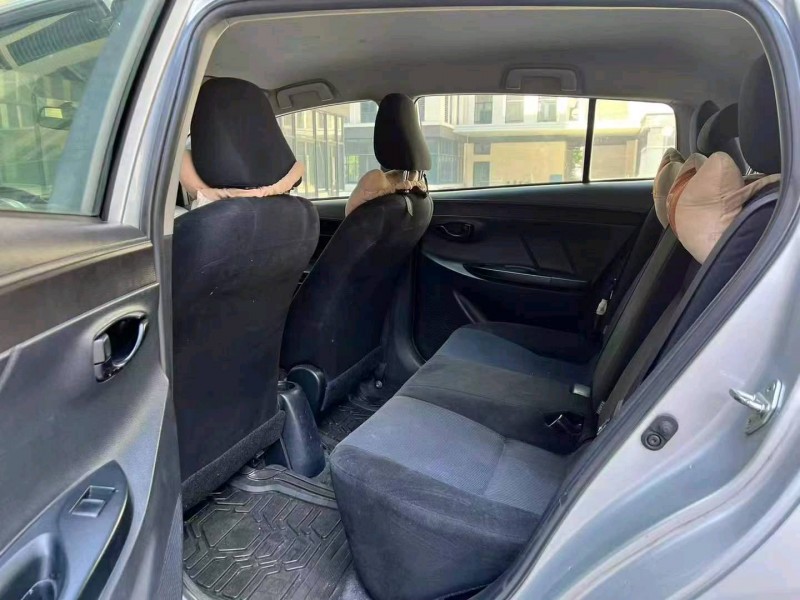 广州14年丰田YARiS L 致炫8