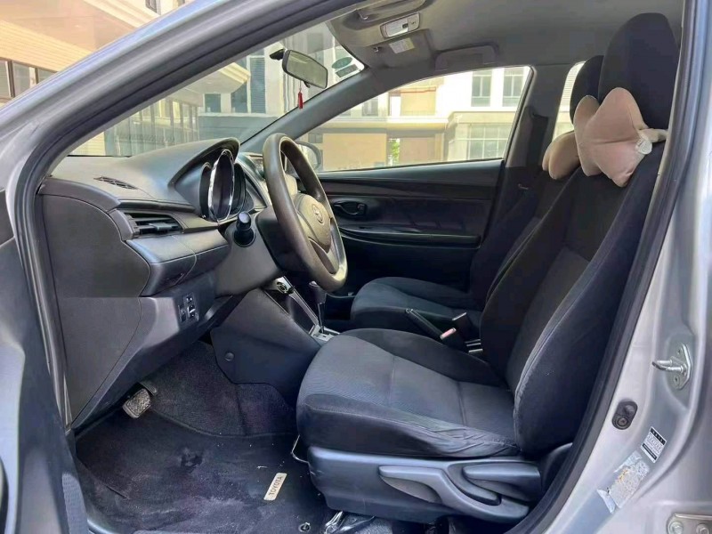 广州14年丰田YARiS L 致炫9