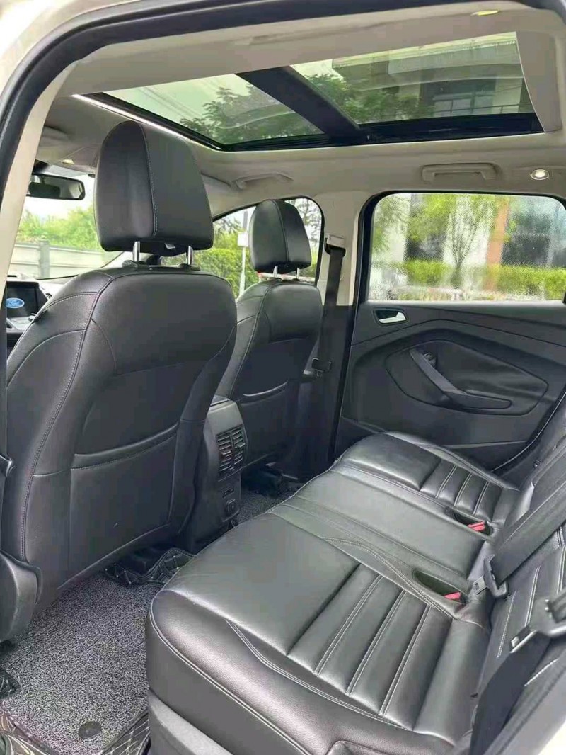 广州18年福特翼虎8