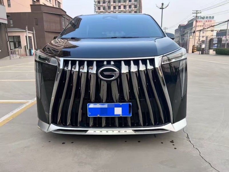 唐山24年传祺M81