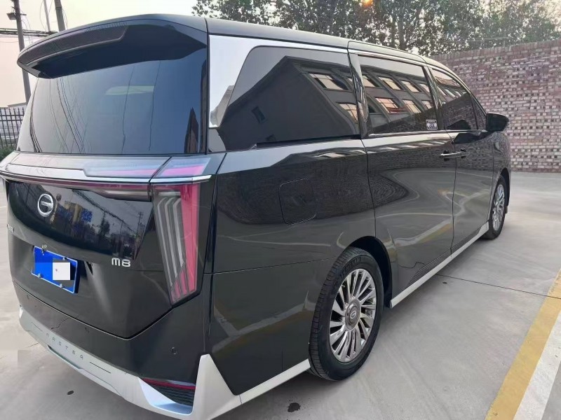 唐山24年传祺M89