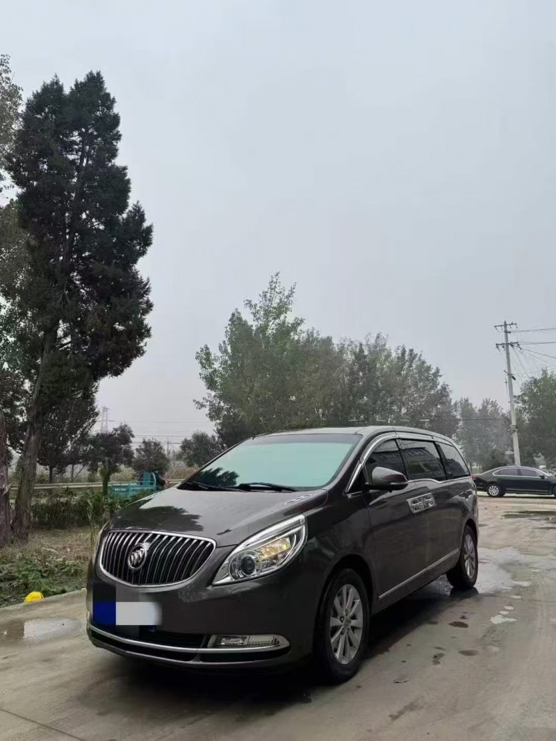 菏泽16年别克GL82