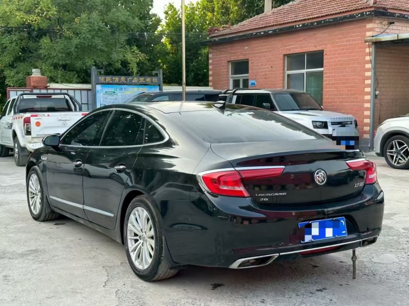 淄博17年别克君越8