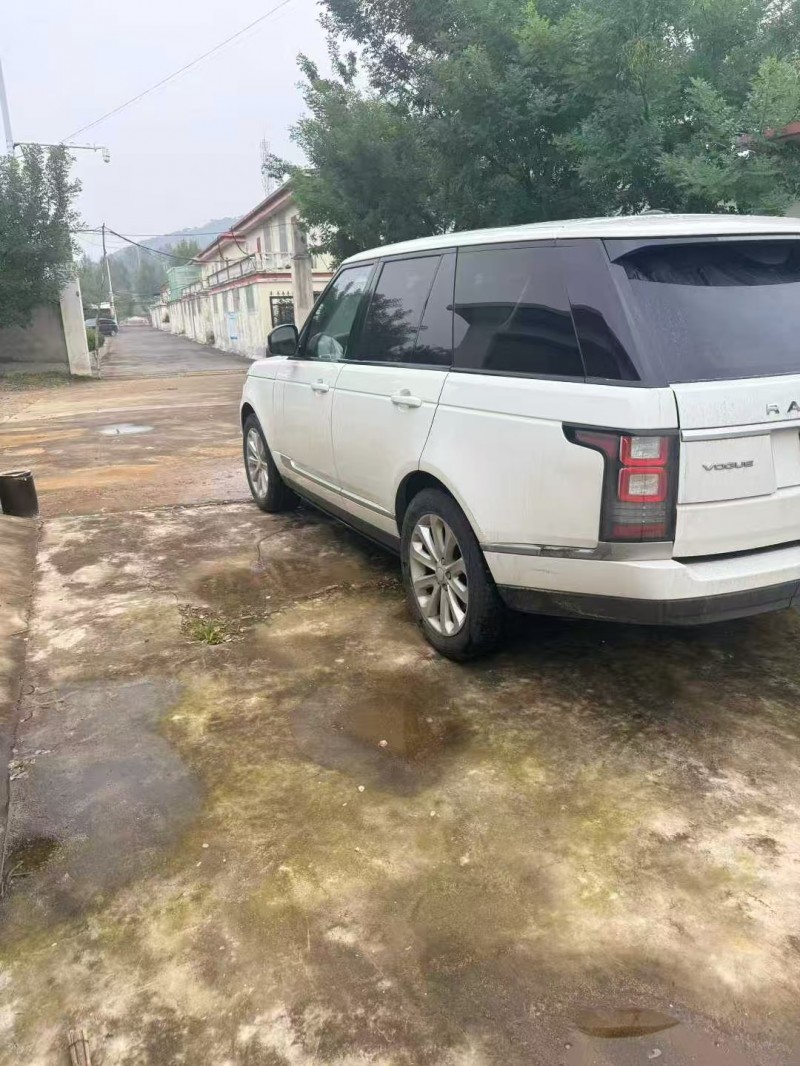 菏泽14年路虎揽胜行政8