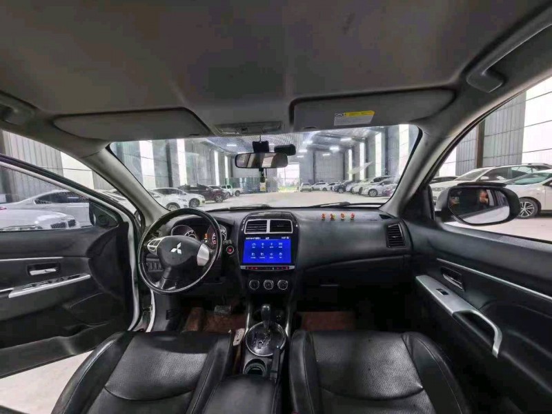 菏泽16年三菱劲炫4