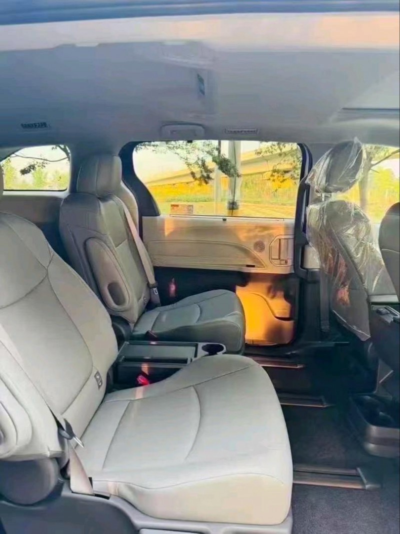 常州25年丰田格瑞维亚7