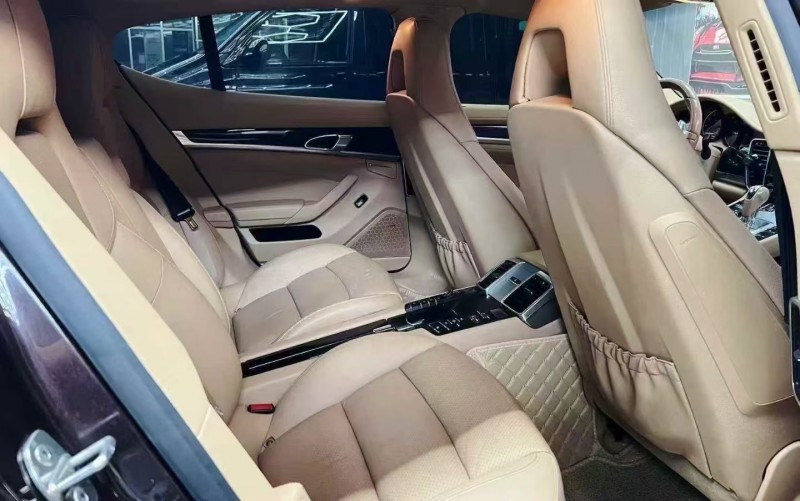 东营14年保时捷帕拉梅拉5