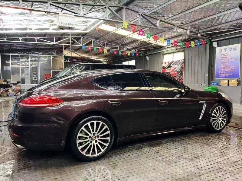 东营14年保时捷帕拉梅拉6