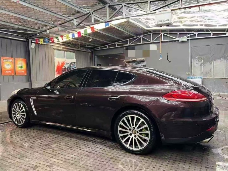 东营14年保时捷帕拉梅拉8