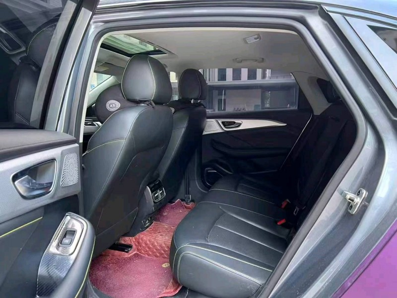 广州23年荣威i67