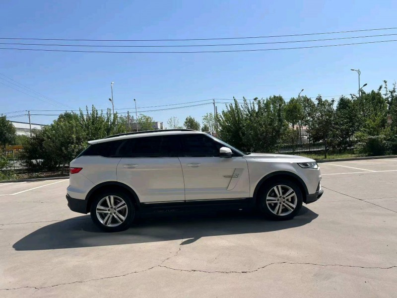 沧州17年众泰T7005