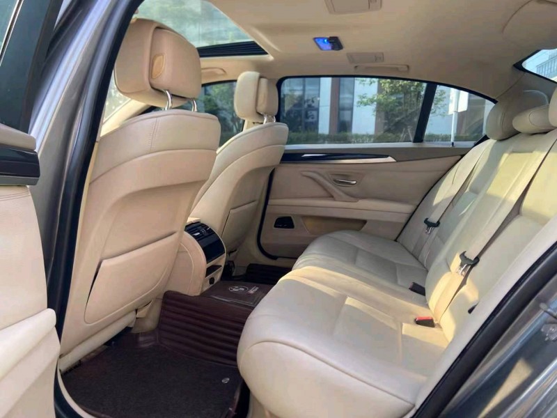 广州11年宝马5系8