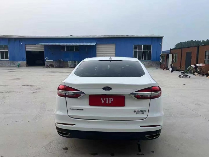 枣庄22年福特蒙迪欧9