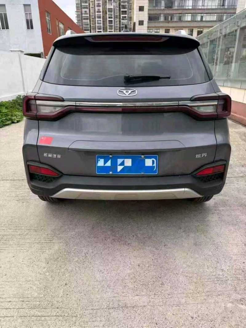 九江24年凯翼炫界8