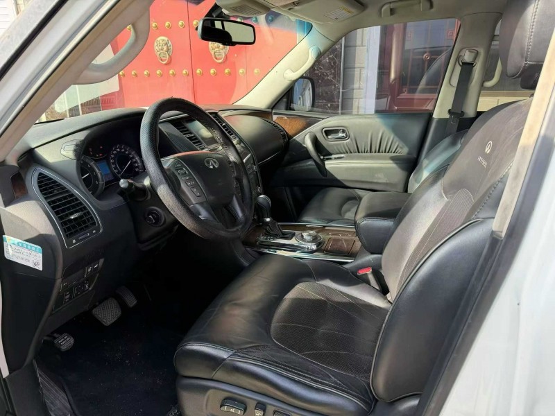 包头13年英菲尼迪QX564