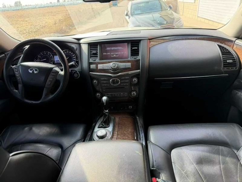 包头13年英菲尼迪QX566