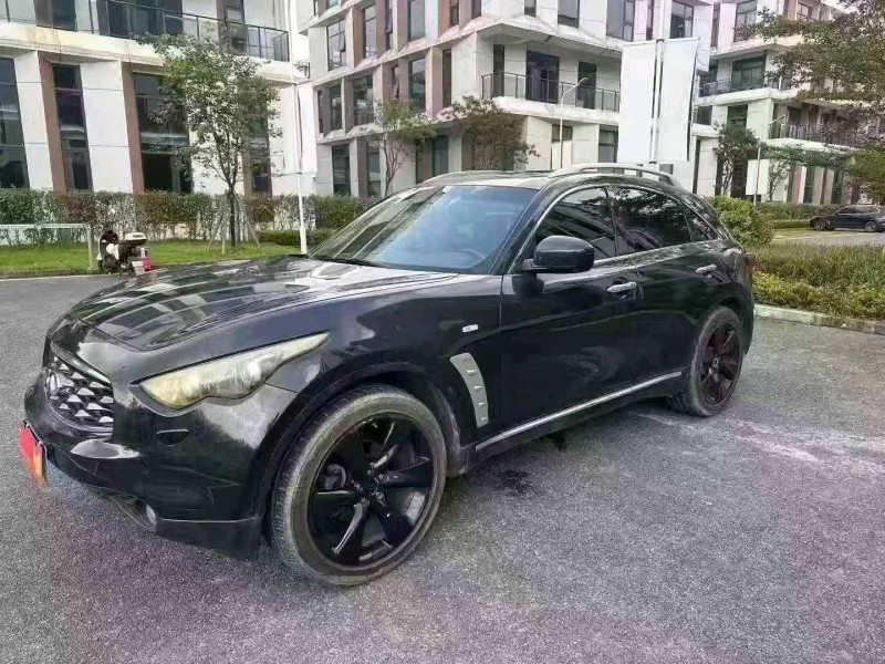 广州11年英菲尼迪FX352