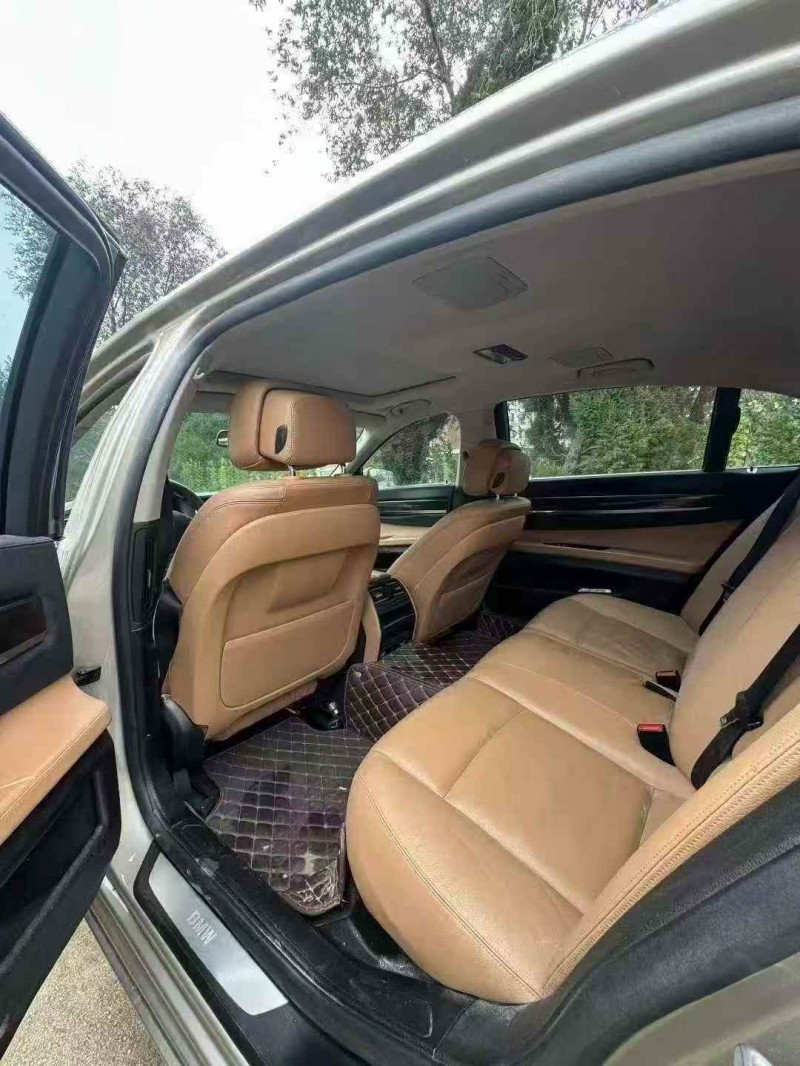 威海15年宝马7系7