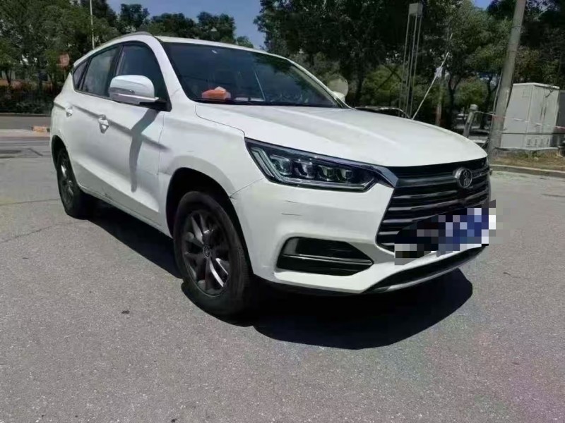 菏泽20年比亚迪宋3