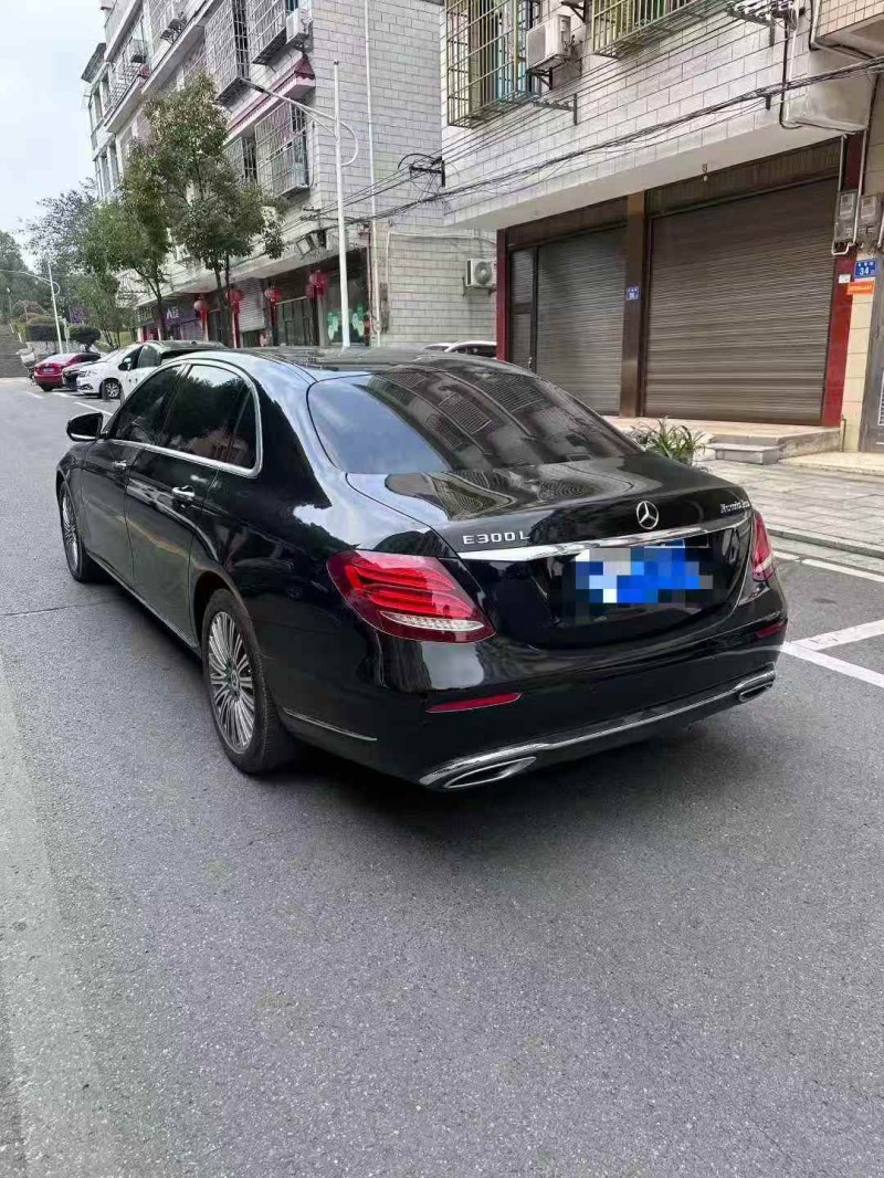 湘潭20年奔驰E8