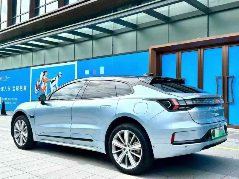 广州22年极氪汽车0018