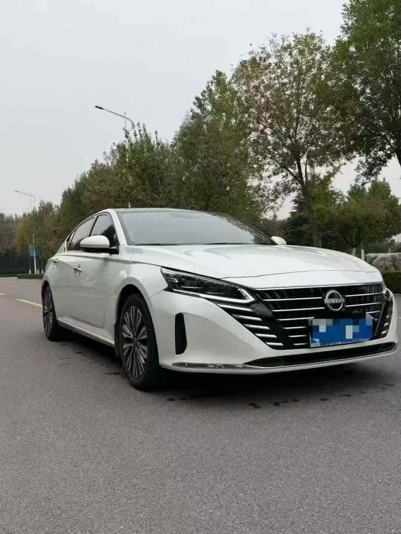 烟台24年日产天籁2