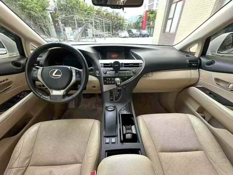 广州14年雷克萨斯RX5