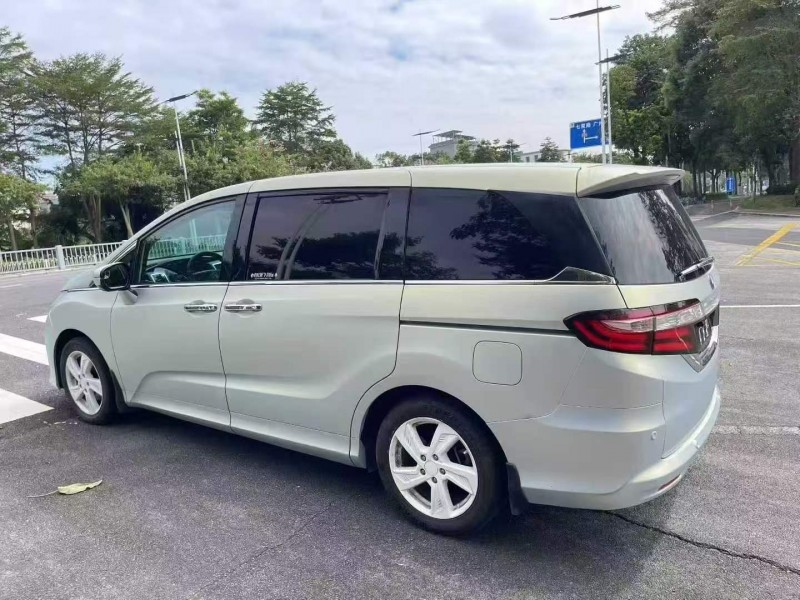 广州17年本田奥德赛8