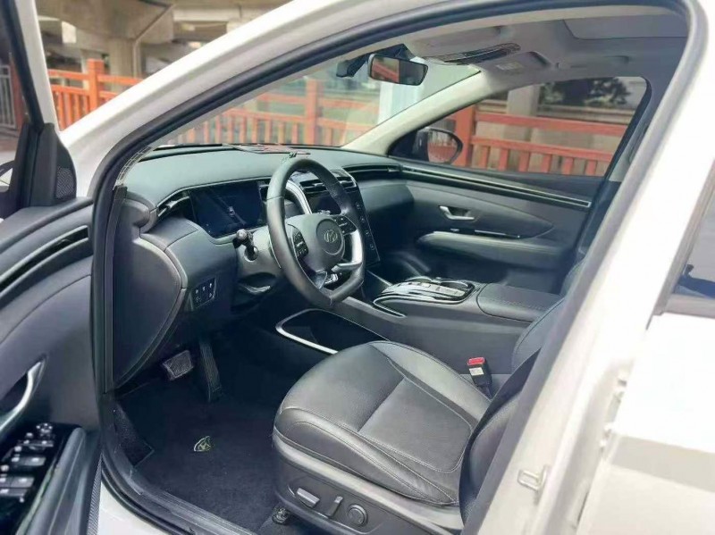 广州23年现代途胜3