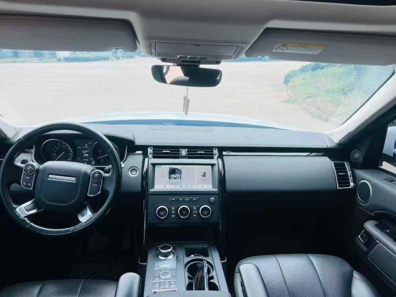 淄博18年路虎发现4