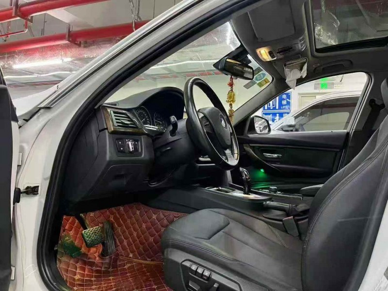 广州13年宝马3系5