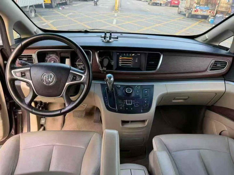 广州17年别克GL85