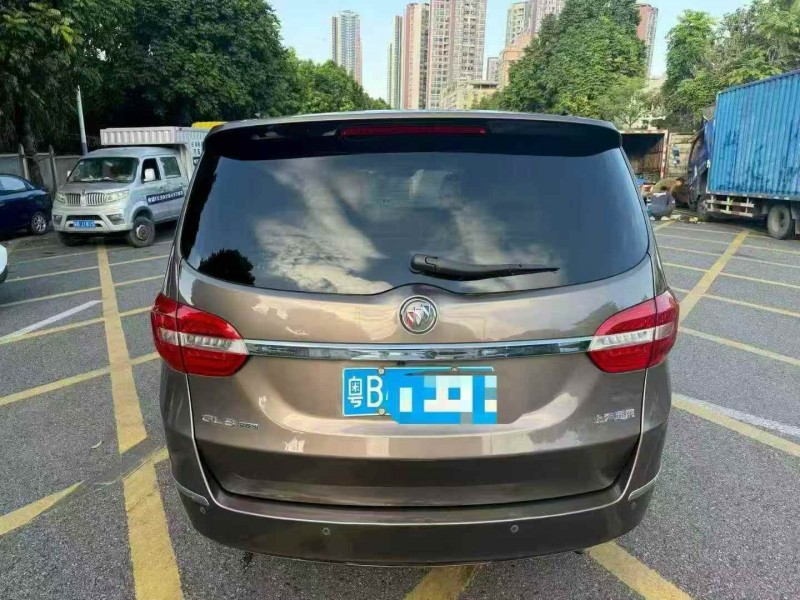 广州17年别克GL89