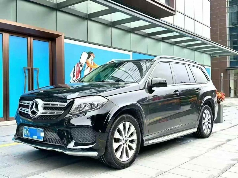 广州17年奔驰GLS3
