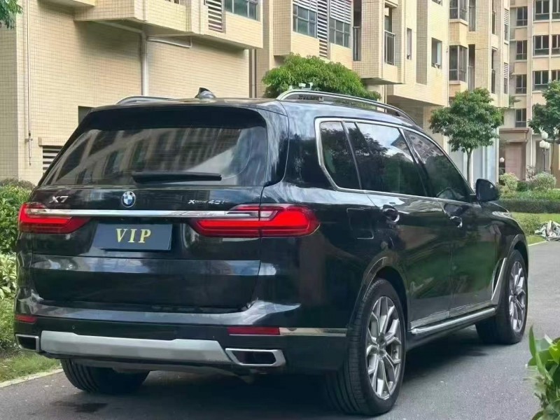 广州21年宝马X77