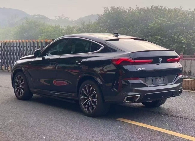 广州20年宝马X67