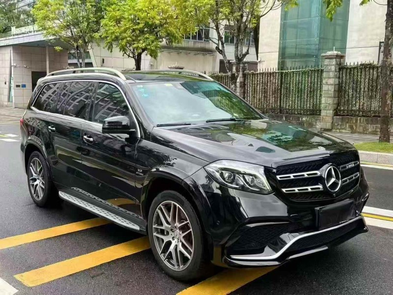 广州19年奔驰GLS2