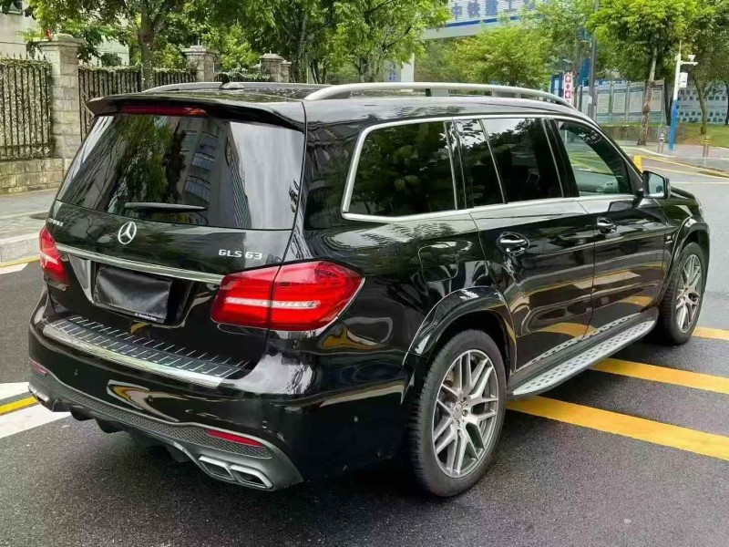 广州19年奔驰GLS7