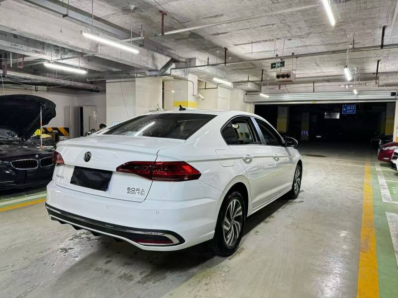 成都25年大众宝来8