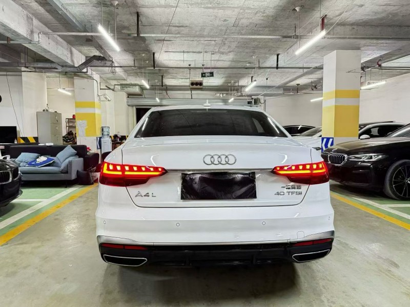 成都24年奥迪A4L7