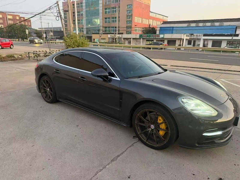 常州19年保时捷帕拉梅拉3