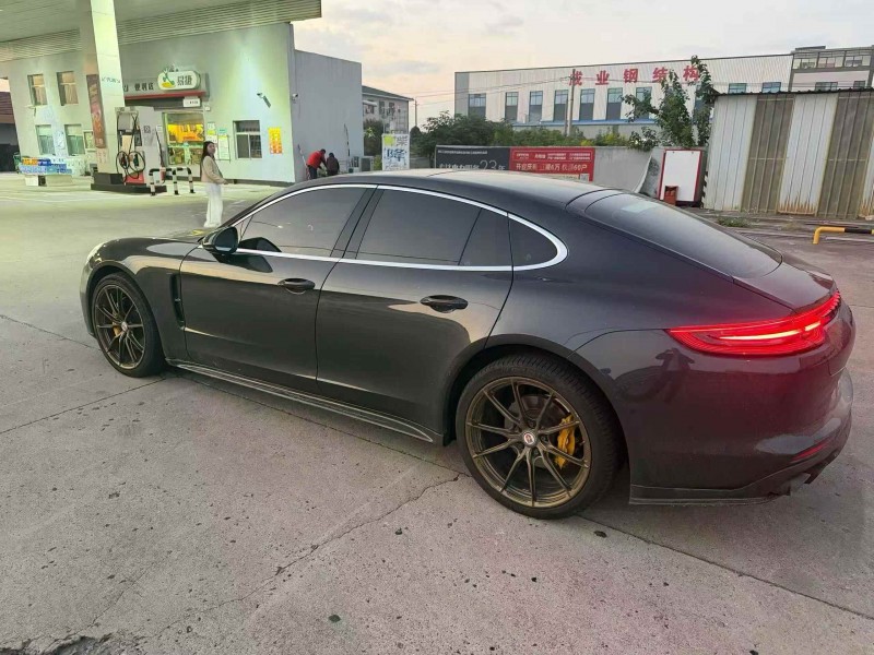 常州19年保时捷帕拉梅拉7