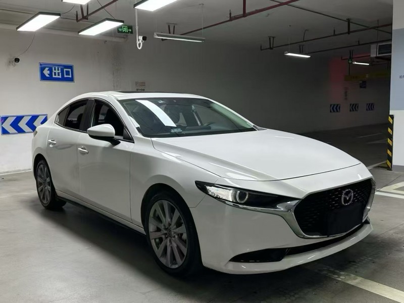 成都21年马自达昂克赛拉9