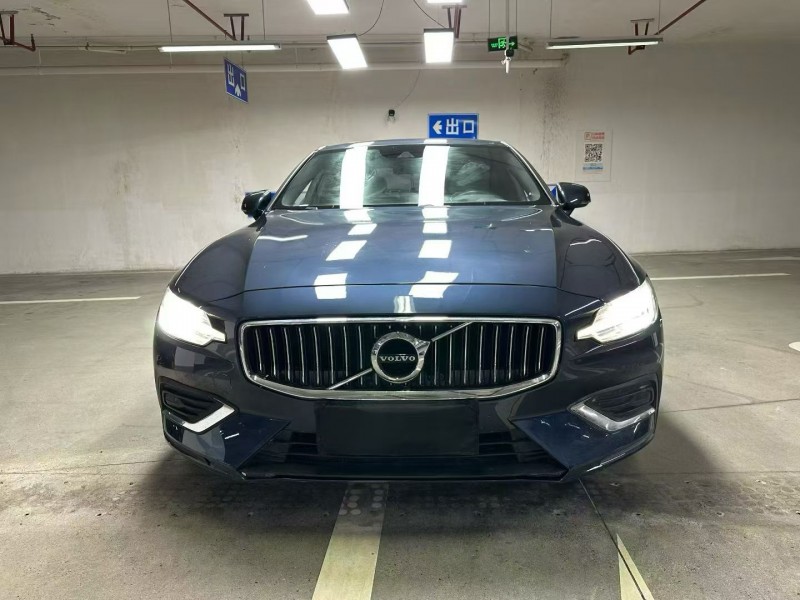 成都22年沃尔沃S60L1