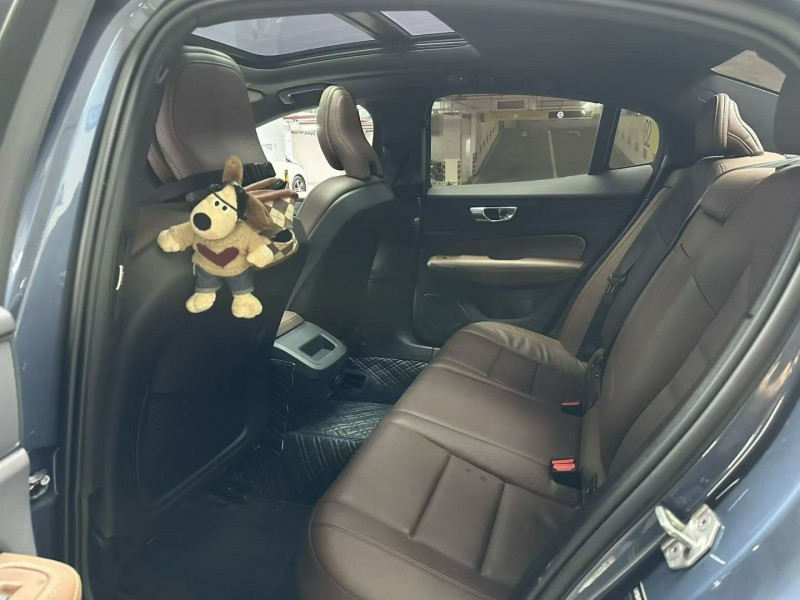 成都22年沃尔沃S60L4