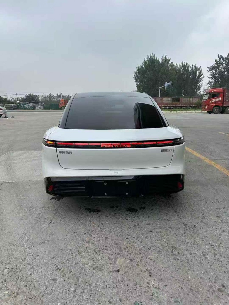 邢台25年东风星海8