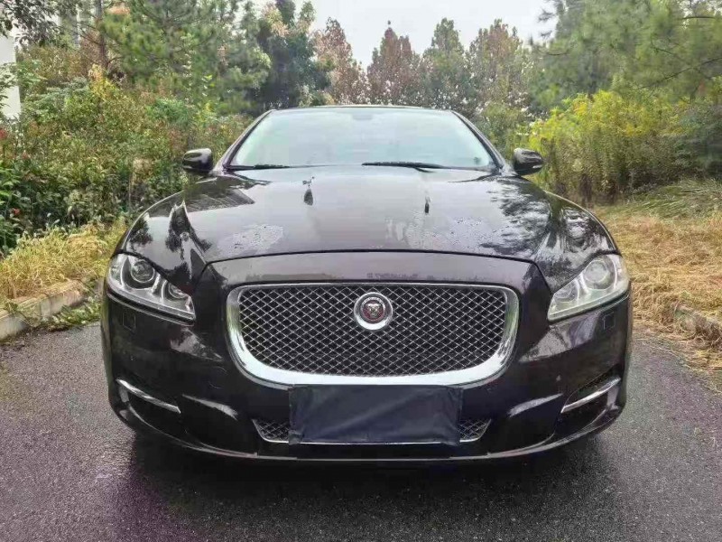 宜昌16年捷豹XJL1